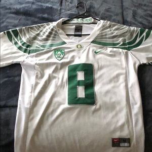 Men’s Nike Oregon jersey (mariota) sz M